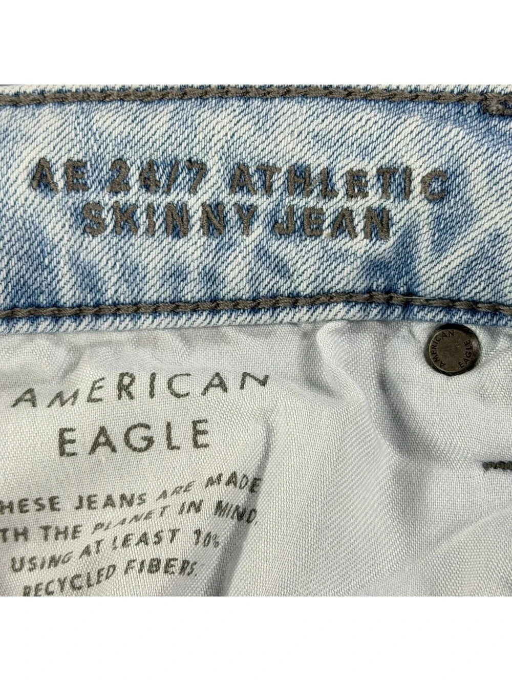 American Eagle Outfitters step into